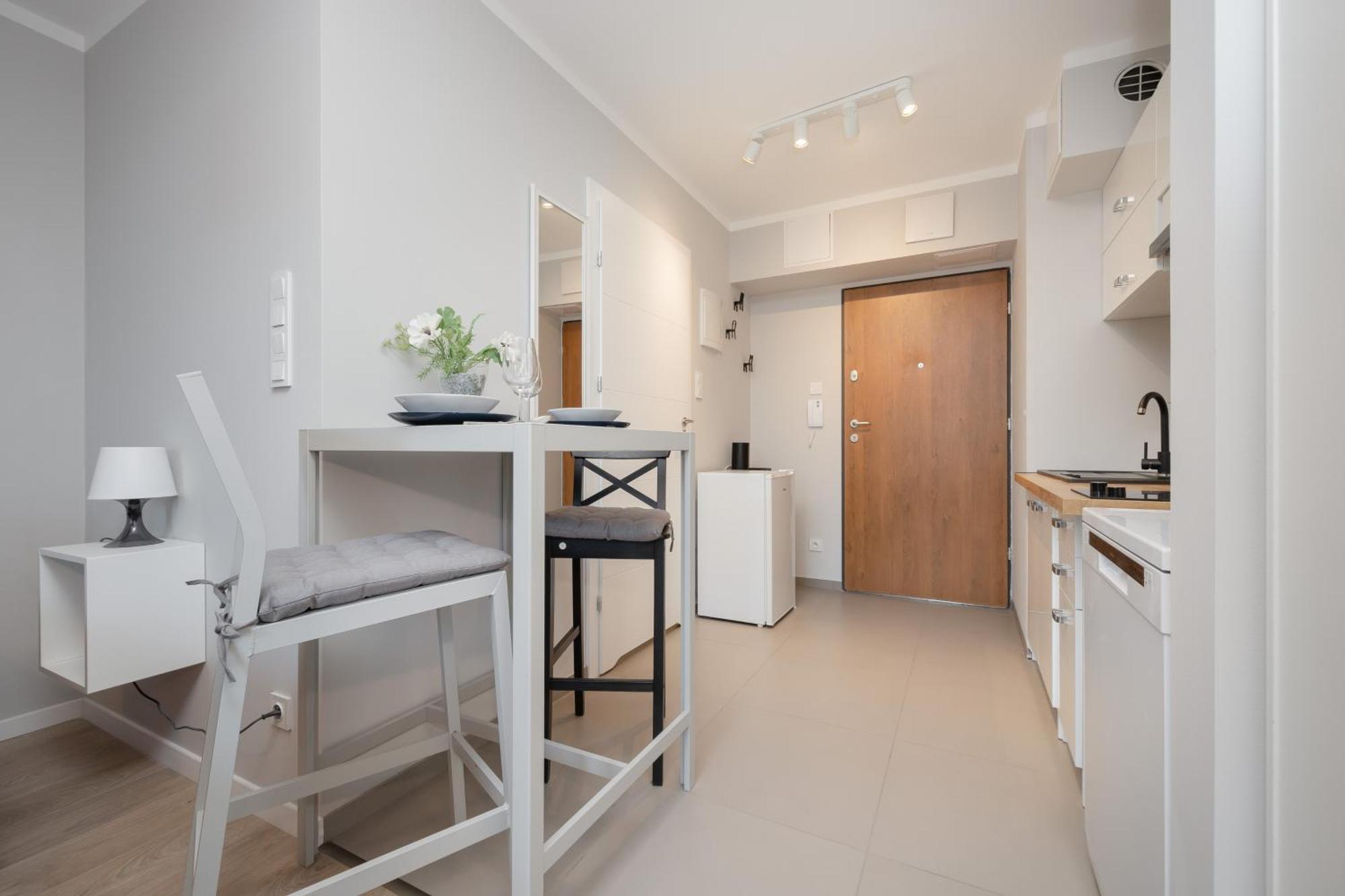 Warsaw Praga Kokoryczki Apartments With Parking By Noclegi Renters Экстерьер фото